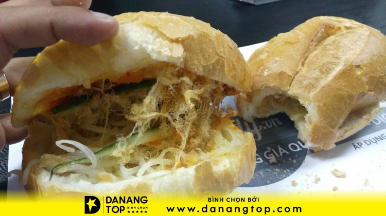 Bánh mì gà Đà Nẵng tiệm Tiến Thành