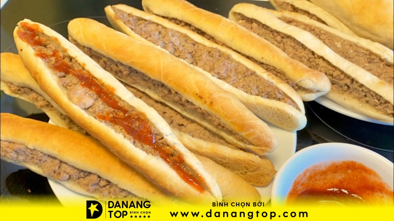 Top 7 Địa chỉ ăn bánh mì que ngon nhất Đà Nẵng